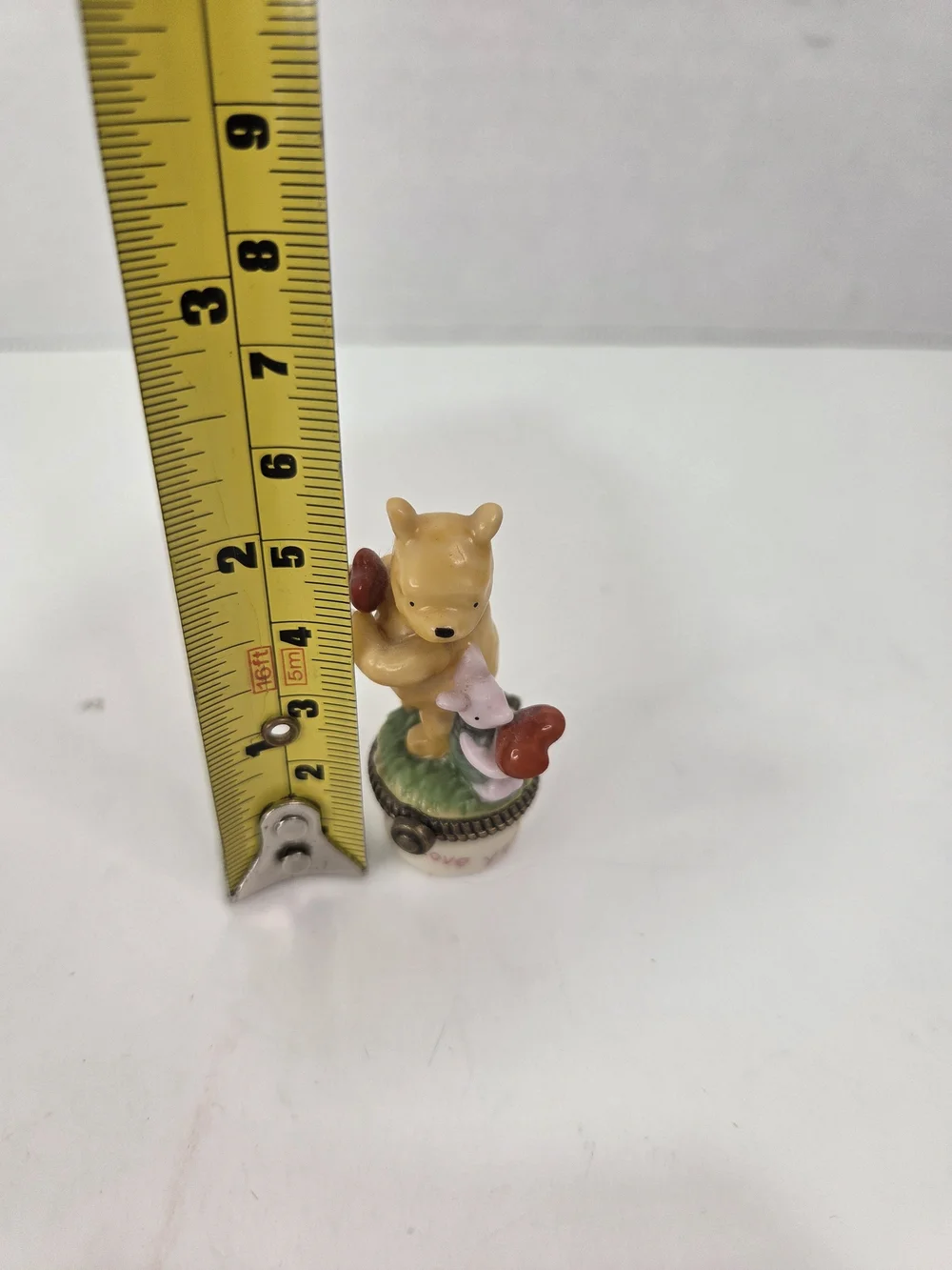 VINTAGE DISNEY MIDWEST OF CANNON FALLS DISNEY CLASSIC POOH AND PIGLET HEARTS 2